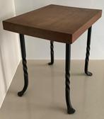Antiek bijzettafeltje hout/gietijzer gedraaide pootjes, Antiek en Kunst, Ophalen of Verzenden