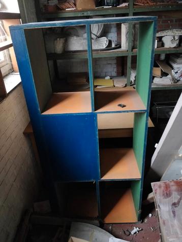 Platenkast - boekenkast beschikbaar voor biedingen