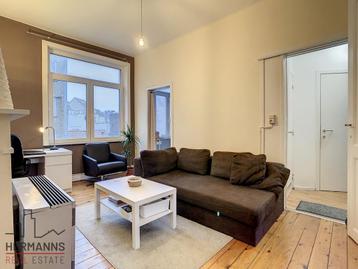 Appartement à louer à Ixelles, 1 chambre beschikbaar voor biedingen