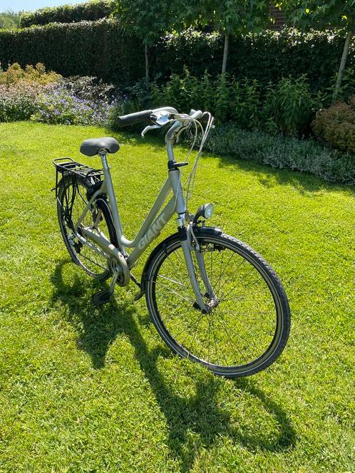 GIANT damesfiets, Fietsen en Brommers, Fietsen | Dames | Damesfietsen, Gebruikt, Giant, Ophalen