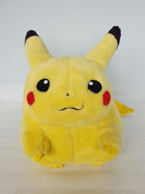 Pokémon: knuffel Pikachu Jumbo Plush ca. 40 cm (Tomy, 1999), Kinderen en Baby's, Speelgoed | Knuffels en Pluche, Gebruikt, Ophalen of Verzenden