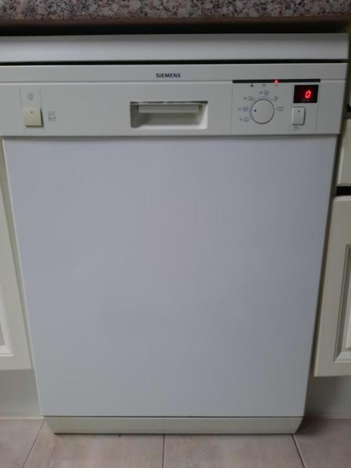 Meeneemprijs SIEMENS VAATWASSER, afwasmachine korting €57, Electroménager, Lave-vaisselle, Utilisé, Autoportant, 85 à 90 cm, 45 à 60 cm