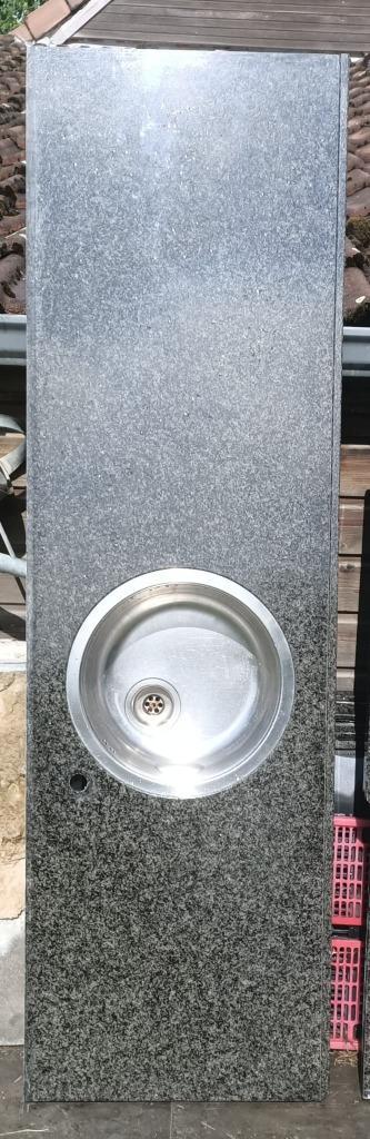 graniet buitenkeuken aanrechtblad keukenblad € 185,- steen beschikbaar voor biedingen