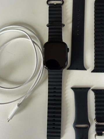 Apple Watch 10 46mm + extra Ocean Band beschikbaar voor biedingen