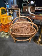 Vintage krantenrekje, Huis en Inrichting, Ophalen