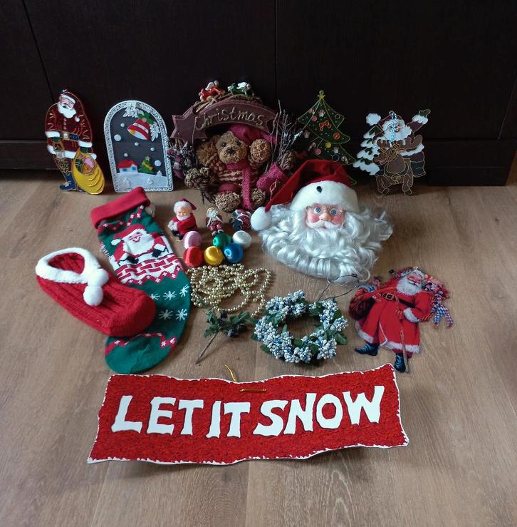 Kerstpakket : zingende kerstman, sokken, raam decoratie,..., Divers, Noël, Utilisé, Enlèvement