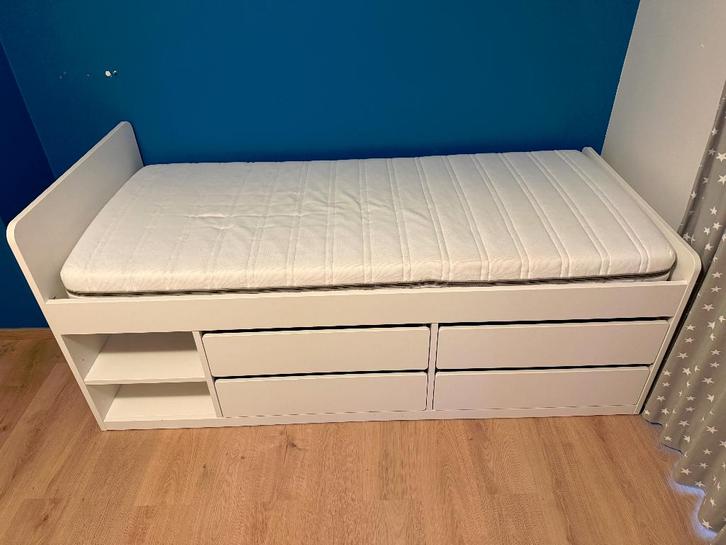 Cadre lit avec rangement, blanc, 90x200 cm - Ikea SLÄKT, Maison & Meubles, Chambre à coucher | Lits, Utilisé, Une personne, 90 cm