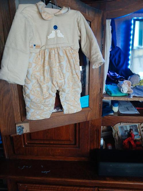 Combinaison bebe 3 moi vous l’acheter sur vinted voir la des, Kinderen en Baby's, Babykleding | Maat 74, Gebruikt, Meisje, Ophalen of Verzenden