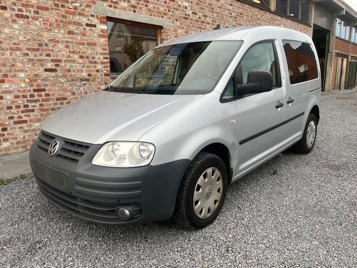 ♿️Volkswagen caddy rolstoelwagen ️, Auto's, Bestelwagens en Lichte vracht, Bedrijf, Zetelverwarming, Volkswagen, Diesel, Euro 4