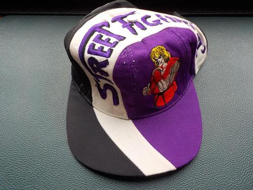 vintage 1996 Capcom Street Fighter II pet Vega Bruno Mario, Verzamelen, Film en Tv, Nieuw, Film, Kleding, Ophalen of Verzenden