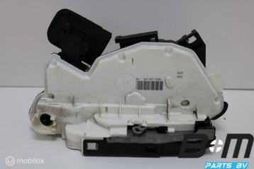 Portierslot LV (bestuurderskant) VW Golf 7 R beschikbaar voor biedingen