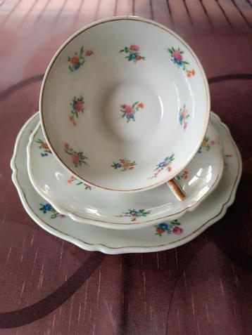 Sachet à thé et sous-assiette par Limoges Le Grand, Enlèvement