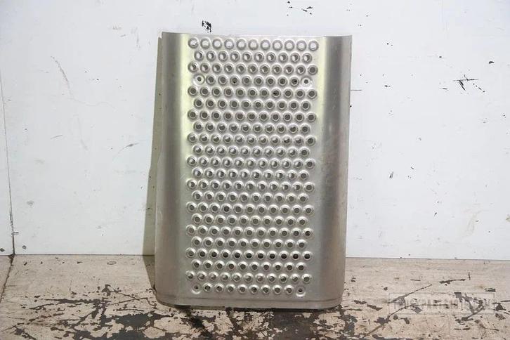 Mercedes-Benz Exhaust System Beschermplaat uitlaat, Auto-onderdelen, Vrachtwagen-onderdelen, Mercedes-Benz, Uitlaatsystemen, Gebruikt