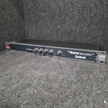 DBX 120A bassbooster


 beschikbaar voor biedingen