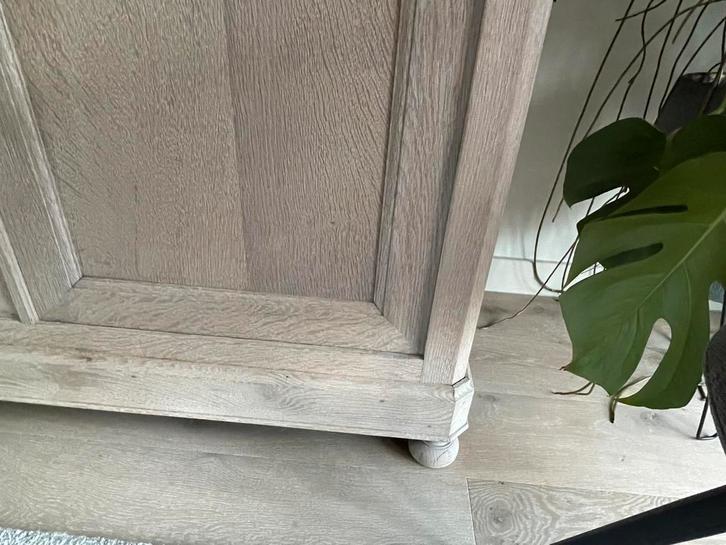 2 prachtige vol eiken kasten., Antiek en Kunst, Antiek | Meubels | Kasten, Ophalen