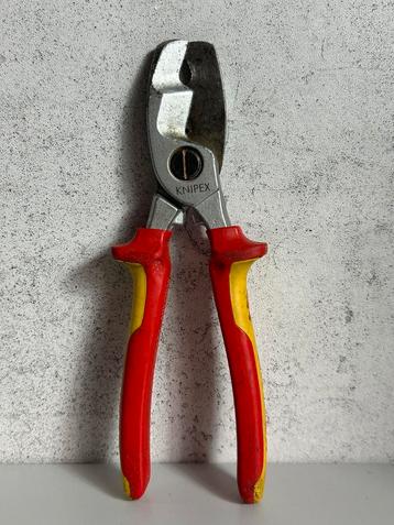 Pince coupante isolée Knipex 1000V beschikbaar voor biedingen