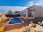 Charmante vrijstaande woning / zwembad , Lomas de Cabo Roig, Immo, Buitenland, Lomas de Cabo Roig, 85 m², Spanje, Woonhuis