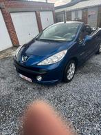 Peugeot 207cc essence, Autos, Cabriolet, Carnet d'entretien, Noir, 2 portes