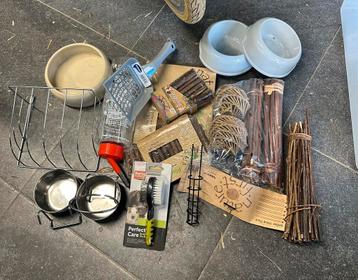 Konijn toebehoren beschikbaar voor biedingen