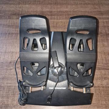 Thrustmaster TFRP T.Flight Rudder Pedals beschikbaar voor biedingen