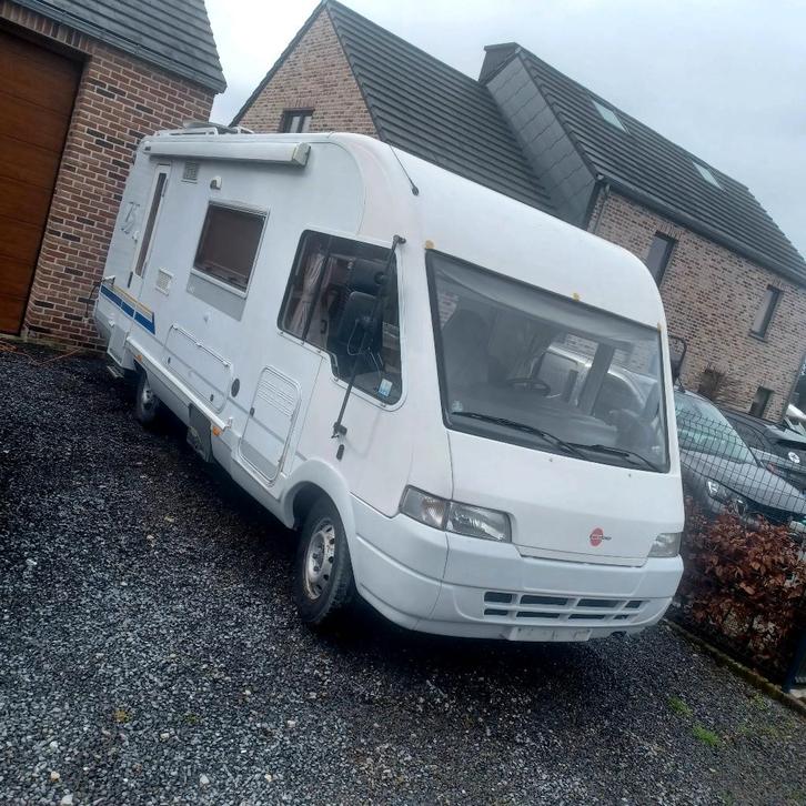 Mobilome 2.8 jtd 0498 33 87 36, Caravanes & Camping, Camping-cars, Particulier, jusqu'à 4, Intégral, Fiat, Fiat, Diesel, Boîte manuelle