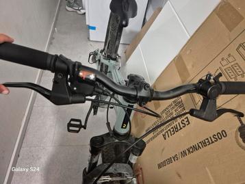 Rockrider st 500 helm + slot beschikbaar voor biedingen