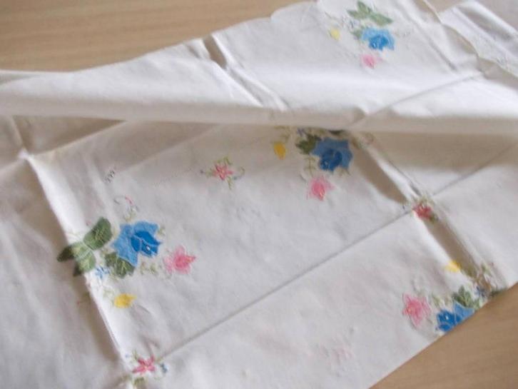 Theenap of Topkleed.  4x.  NIEUW., Maison & Meubles, Cuisine | Linge de cuisine, Neuf, Nappe ou Toile cirée, Blanc, Enlèvement ou Envoi