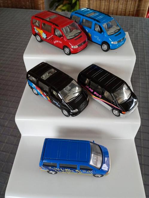 5 x Mercedes Vito, Hobby en Vrije tijd, Modelauto's | Overige schalen, Zo goed als nieuw, Ophalen of Verzenden