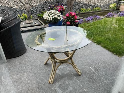 ronde tuintafel met glazen tafelblad van 110 cm diameter, Tuin en Terras, Tuintafels, Zo goed als nieuw, Ophalen