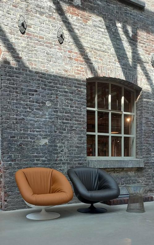 Sheepskin mid-century fauteuils takahama tulipe scarpa, Huis en Inrichting, Fauteuils, Zo goed als nieuw, Leer, Ophalen of Verzenden