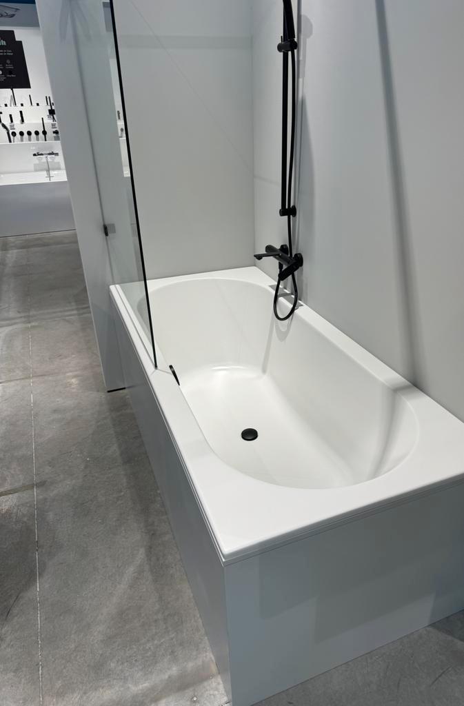 Tweepersoonsbad, Huis en Inrichting, Badkamer | Complete badkamers, Zo goed als nieuw, Ophalen