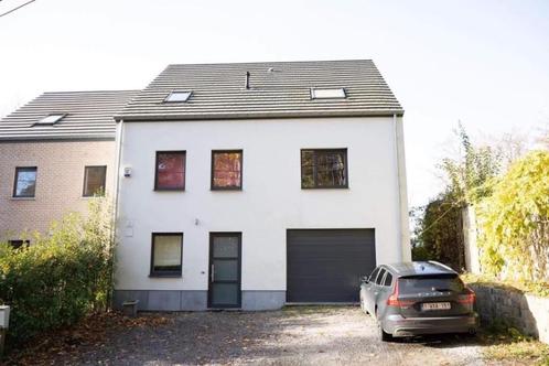 2 chambres dans colocation à Ottignies, Immo, Huizen te huur, Provincie Waals-Brabant, Vrijstaande woning, Direct bij eigenaar