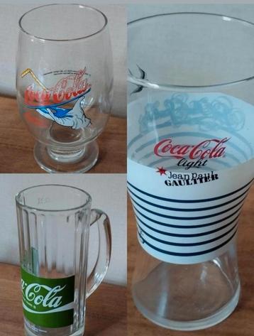 Drie vintage Coca Cola glazen. beschikbaar voor biedingen