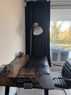 Bureau + lades + stoel + lamp zo goed als nieuw, Ophalen, Bureau