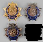 Recherchés : médailles, badges,... protection contre l'air, Enlèvement