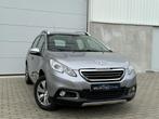 Peugeot 2008 1.2i Benzine Allure *1 Jaar Garantie*, Auto's, Te koop, Zilver of Grijs, 82 pk, Benzine