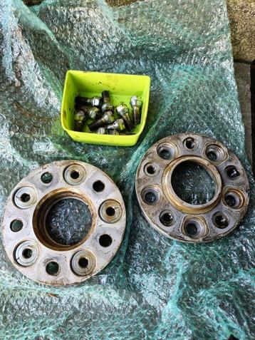 Spacers BMW 20 mm série 3 E90-91-92-93 et autres beschikbaar voor biedingen