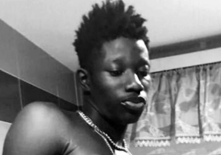 Ik zoek een lieve, integere persoon voor een diepe connectie, Contacten en Berichten, Dating | Websites en SMS