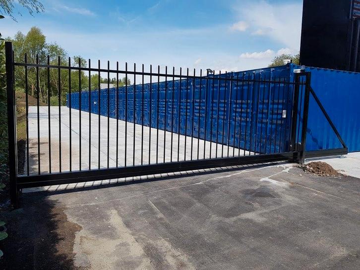 Spijlen schuifpoort 5x2 incl fundatie en motor en montage, Tuin en Terras, Tuinpoorten, Nieuw, Schuifpoort, IJzer, 150 tot 200 cm