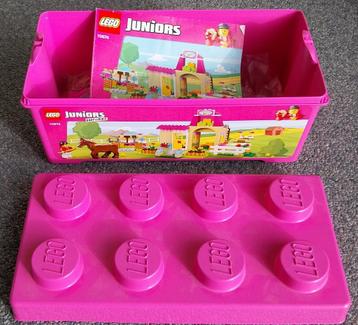 LEGO 10674 Juniors Girl Pony Farm beschikbaar voor biedingen