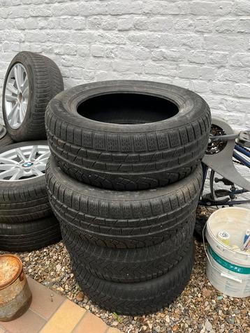 Te koop: set autobanden 225/55 R16 95H M+S beschikbaar voor biedingen