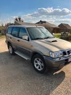 Nissan Terrano 3.0, Auto's, Stof, 3000 kg, Particulier, 2 zetels