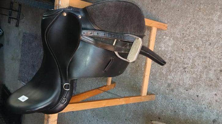Veelzijdigheidszadel  pony en dressuurzadel paard kieffer, Dieren en Toebehoren, Paarden en Pony's | Zadels, Gebruikt, Dressuur