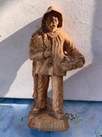 Sculpture pêcheur bois ancien