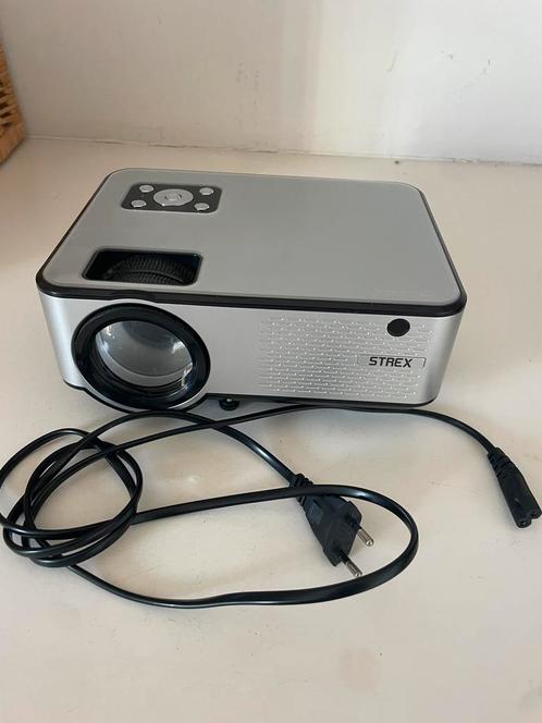 Beamer 300inch projectie 7000 lumen, Audio, Tv en Foto, Beamers, Gebruikt, LED, Full HD (1080), Ophalen of Verzenden