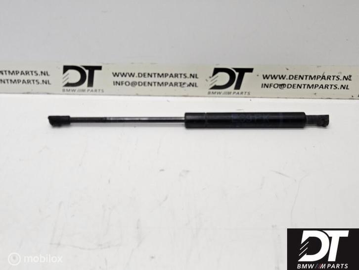 Gasveer motorkap BMW 5-serie E39 51238174866, Auto-onderdelen, Klein materiaal, BMW, Gebruikt, Ophalen of Verzenden