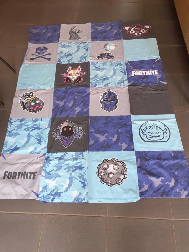 dekbedovertrek Fortnite - 2 stuks, Kinderen en Baby's, Kinderkamer | Beddengoed, Gebruikt, Dekbedovertrek, Jongetje, Ophalen of Verzenden