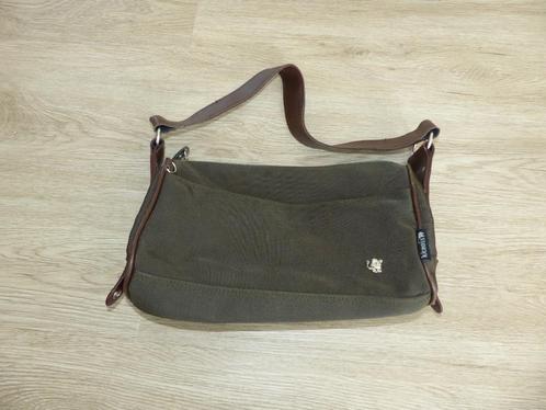 Petit sac à bandoulière K/Cross vert, Bijoux, Sacs & Beauté, Sacs | Sacs Femme, Utilisé, Sac à bandoulière, Vert, Enlèvement ou Envoi