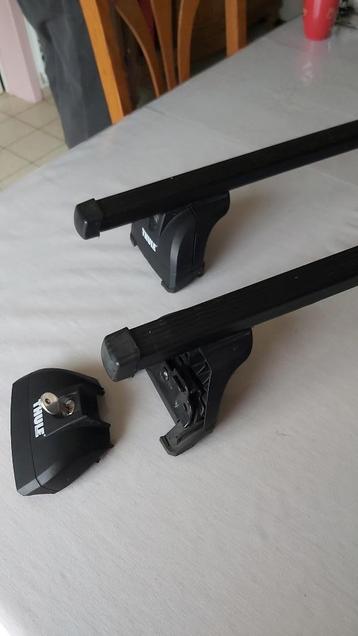 barres de toit + attaches Thule Opel Astra 