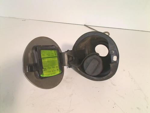 TANKKLEP Skoda Fabia III (NJ3) (01-2014/06-2021), Auto-onderdelen, Carrosserie, Skoda, Gebruikt